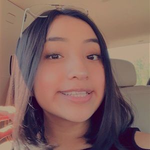 Meet your Posher, Yazmin